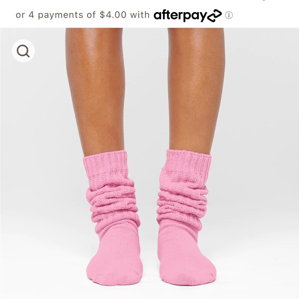 NWT - SKIMS - Limited Edition BUBBLEGUM PINK- Slouch Socks - Size 6+